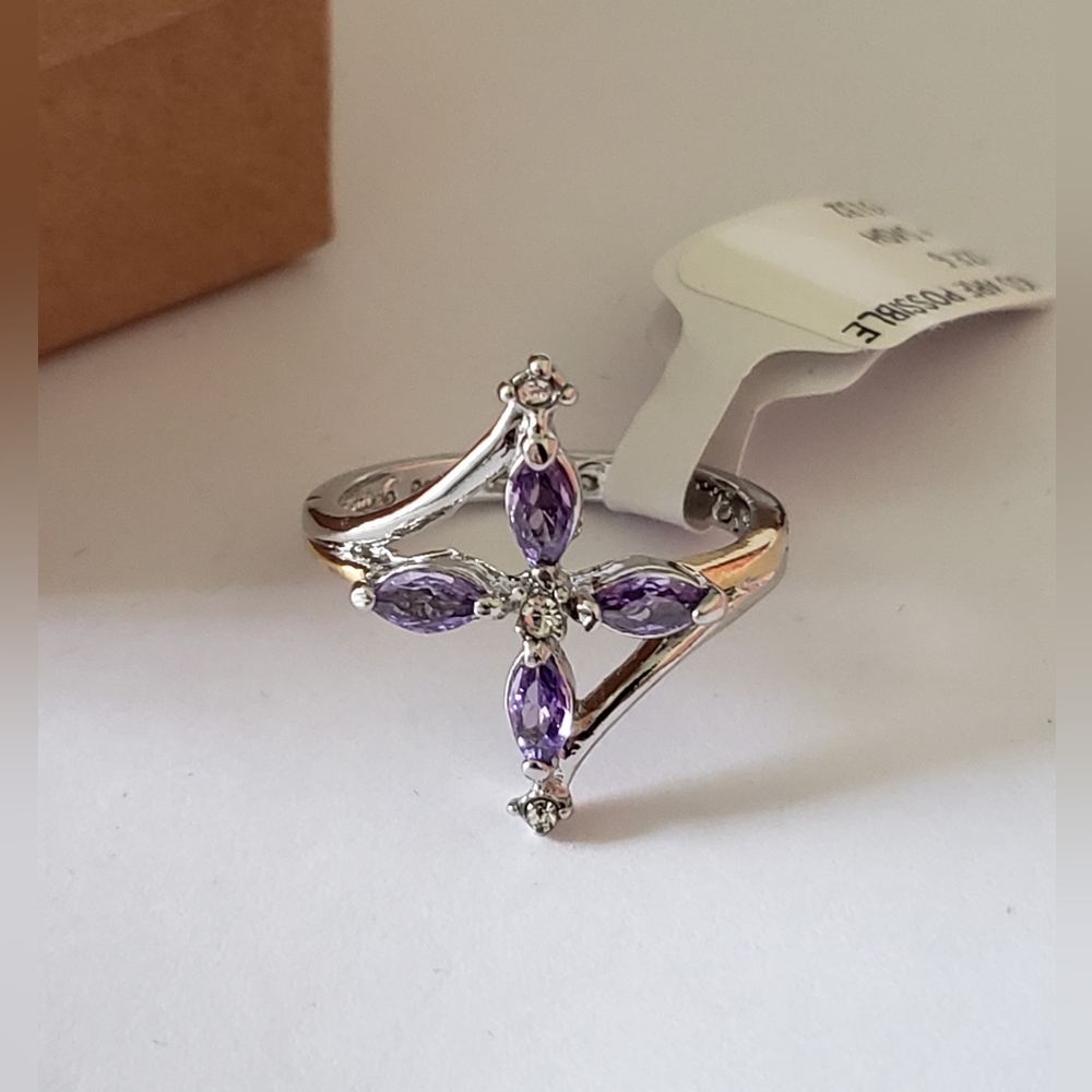 Beautiful Inscripted Silver Cross Ring, sz 6, NWT